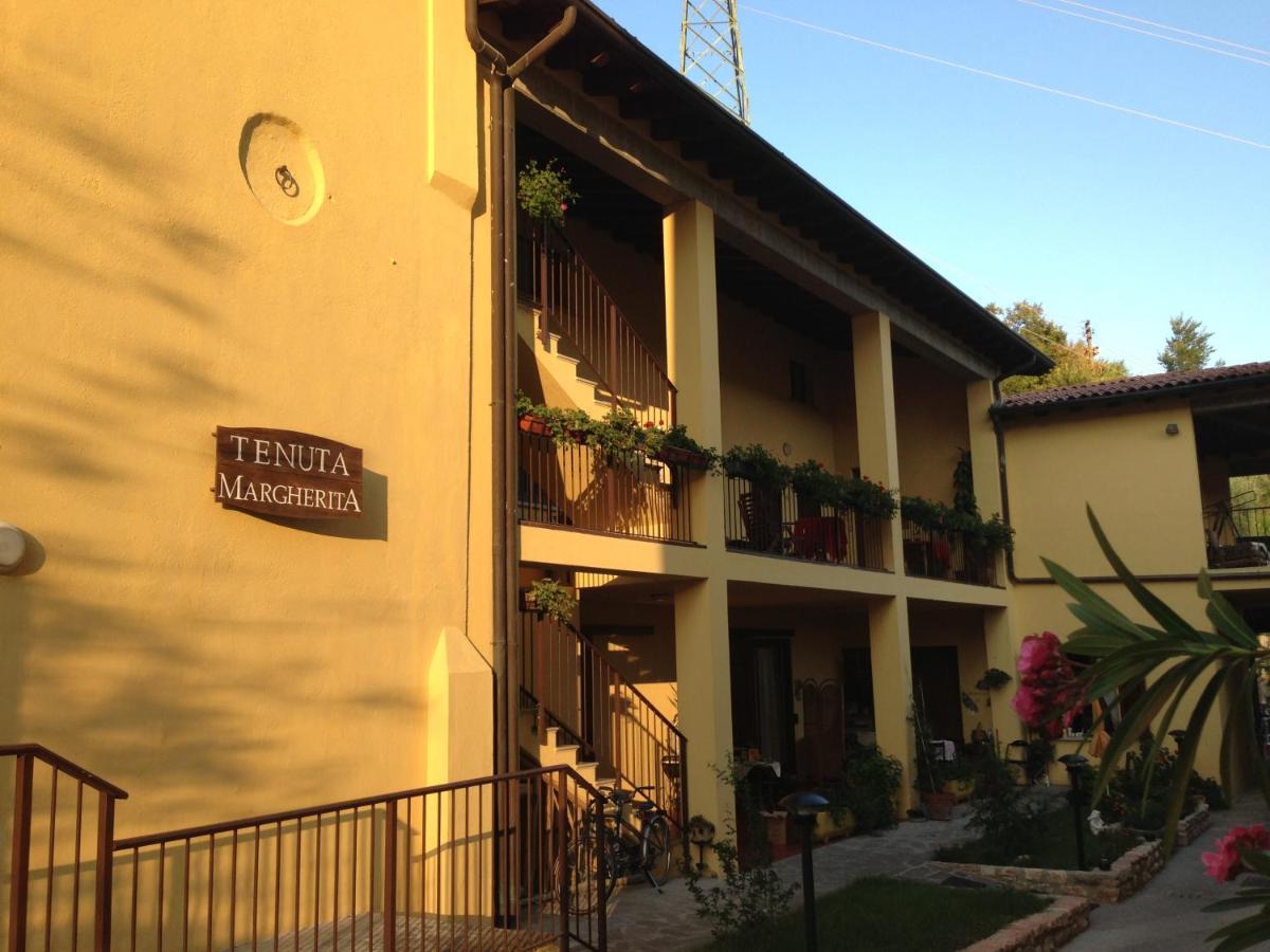 Гостевой дом Tenuta Margherita Сало Экстерьер фото